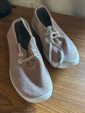 allbirds Men’s Dusty Pink Knit Lace-Up Sneakers